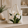 Bolsa Tote Matelassê - Lírios Calla Brancos