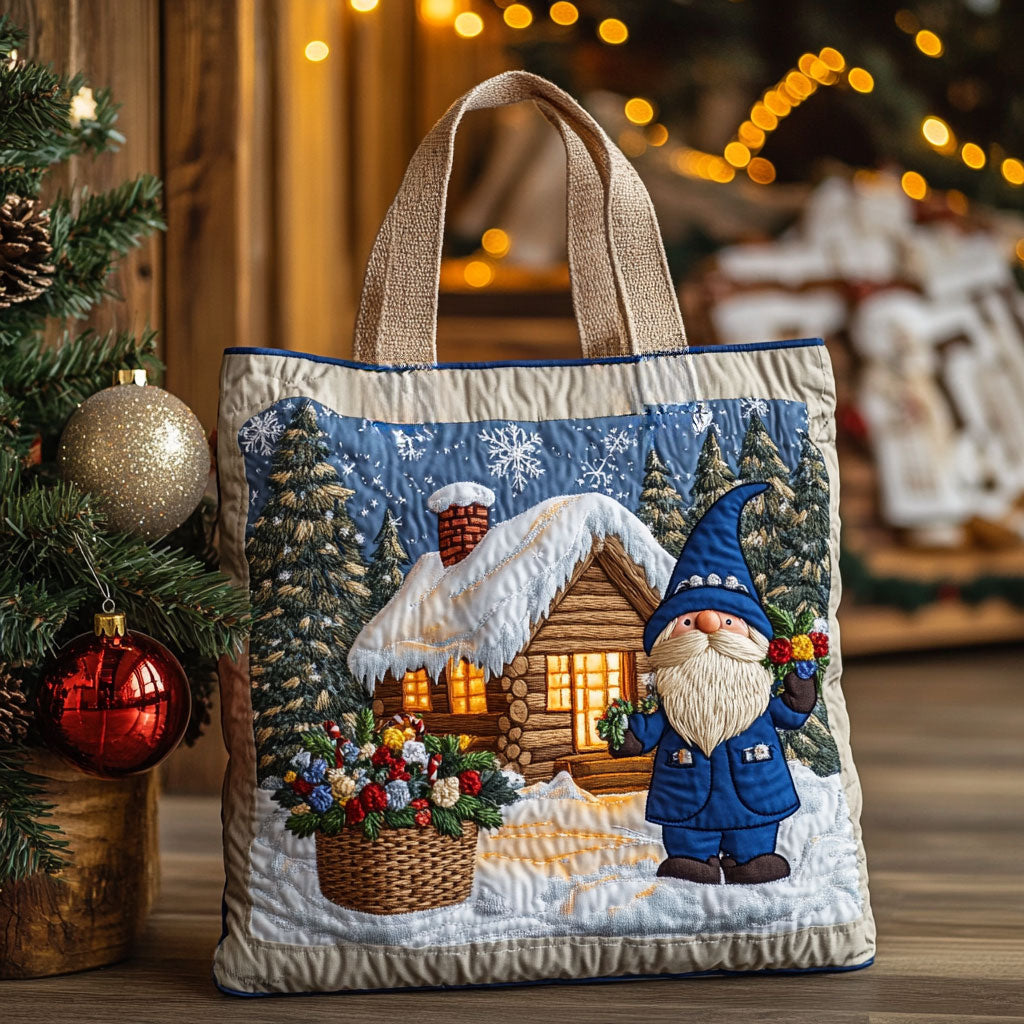 Bolsa tote matelassê com gnomo em cabana nevada
