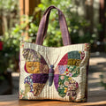 Bolsa tote acolchoada com borboletas em estilo relíquia