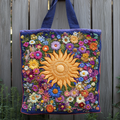 Bolsa Tote Matelassada com Flores Silvestres ao Sol