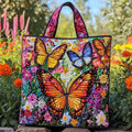Bolsa Tote Matelassê com Borboleta Radiante