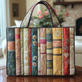 Bolsa Tote Matelassê com Estampa de Livros Vintage