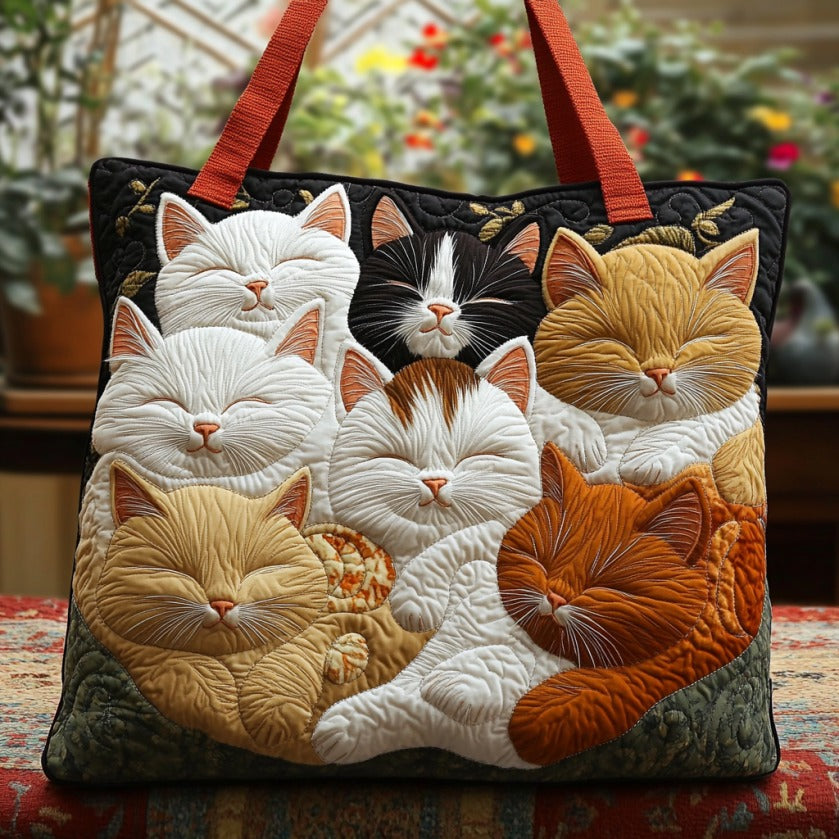 Bolsa Tote Matelassê com Gatinho Dormindo